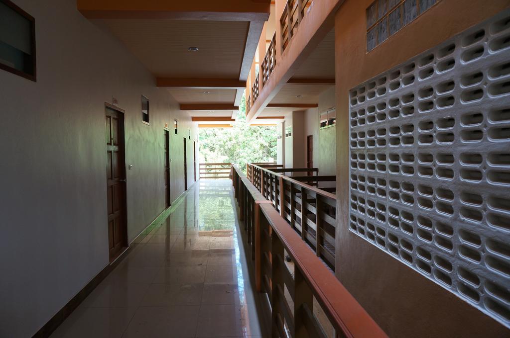 N.D.Hotel Ko Lanta エクステリア 写真