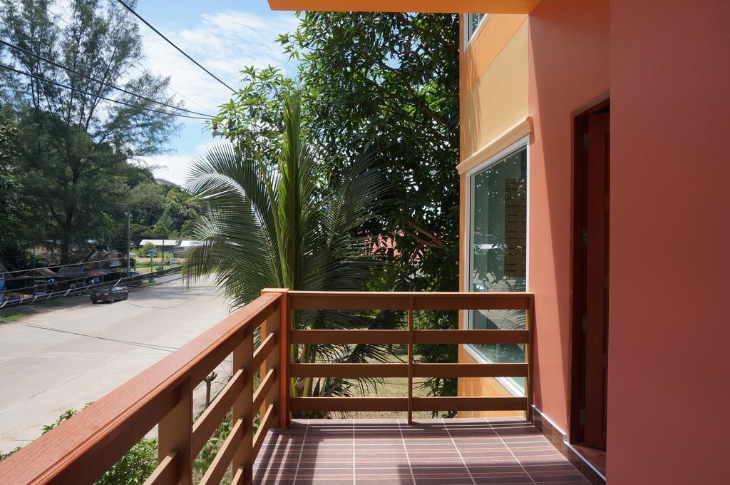 N.D.Hotel Ko Lanta エクステリア 写真