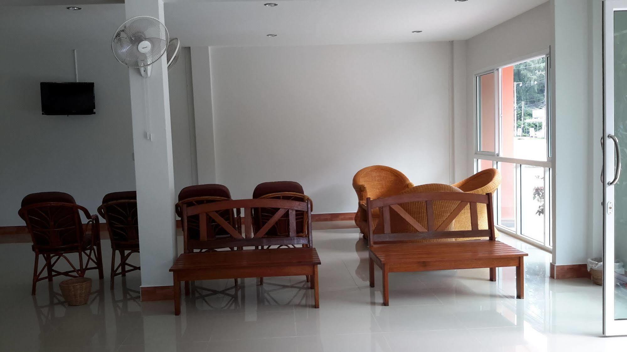 N.D.Hotel Ko Lanta エクステリア 写真