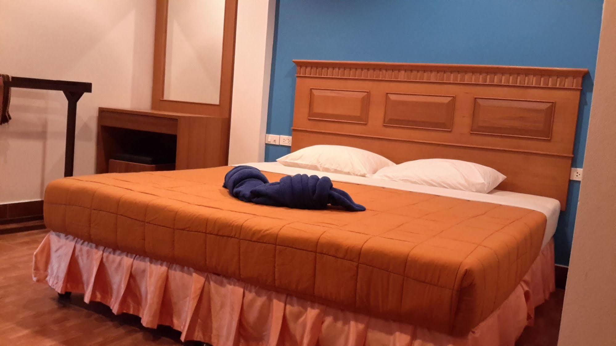 N.D.Hotel Ko Lanta エクステリア 写真