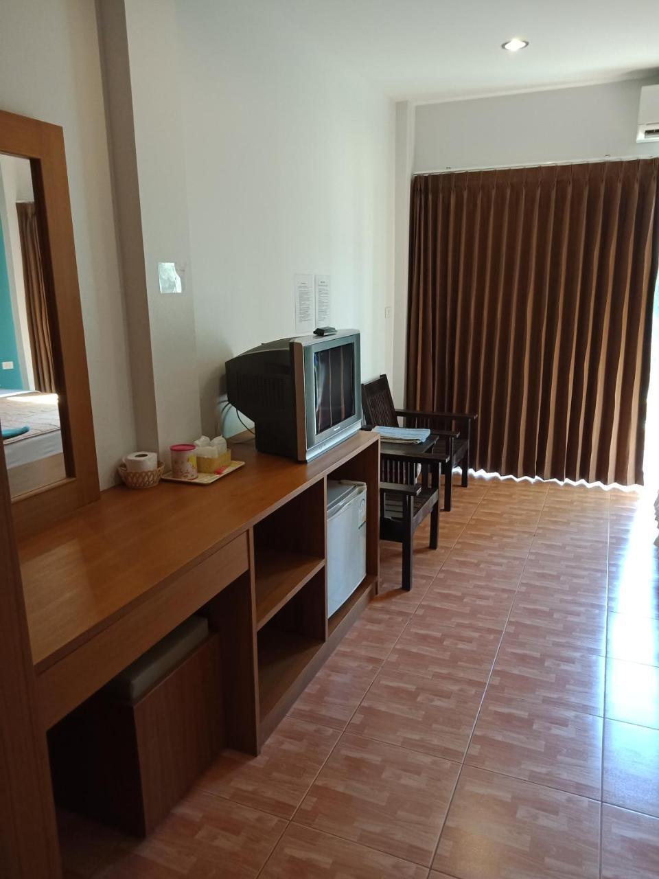 N.D.Hotel Ko Lanta エクステリア 写真